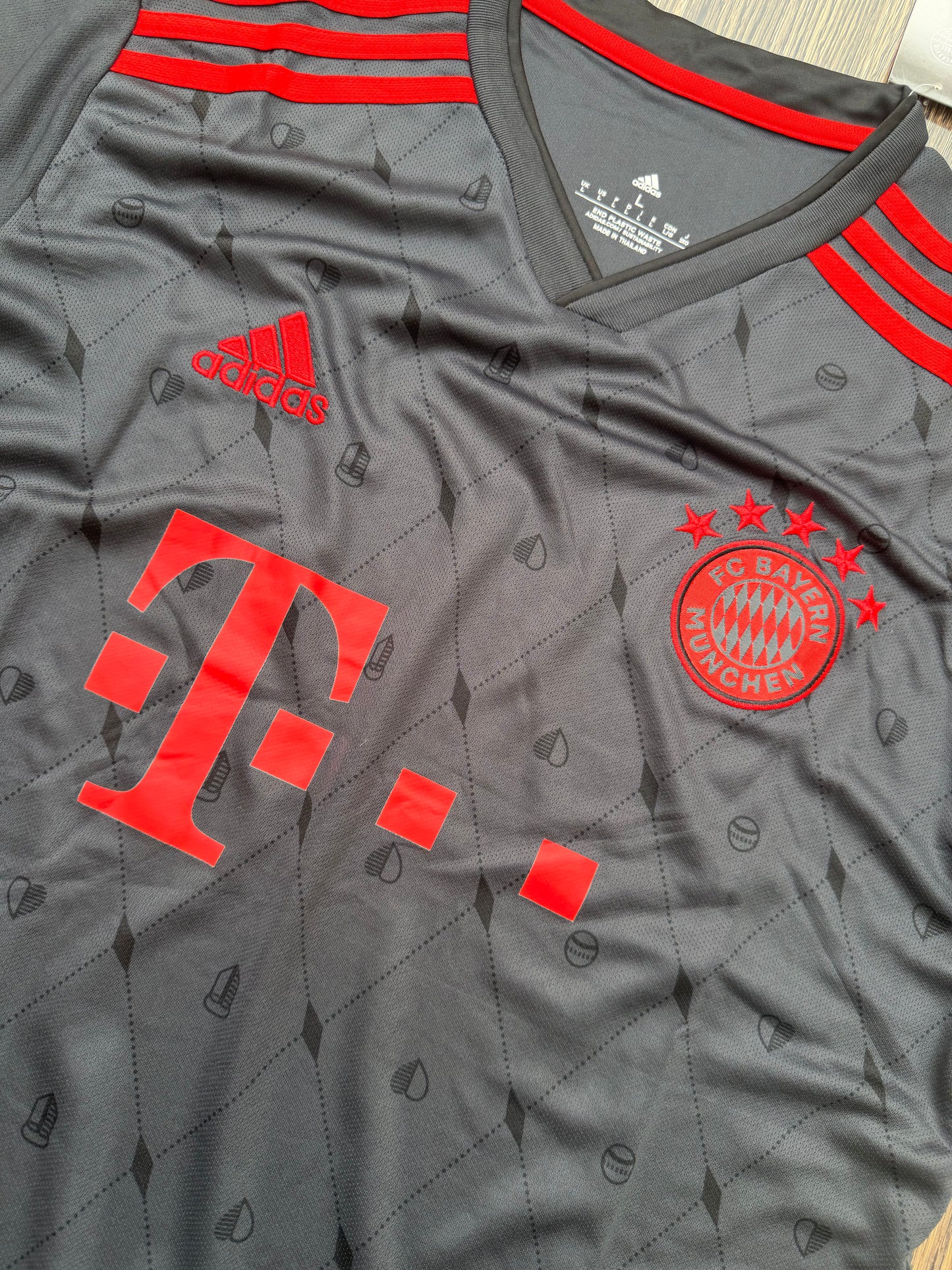 Bayern 22/23 Third Kit ( Imported )