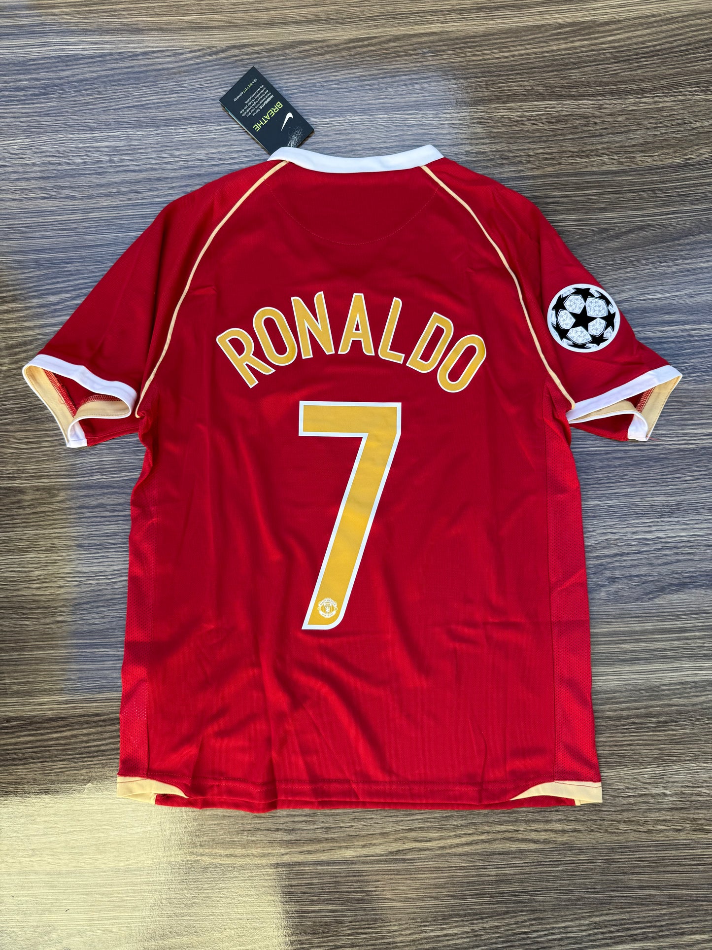 United 06/07 Home Jersey