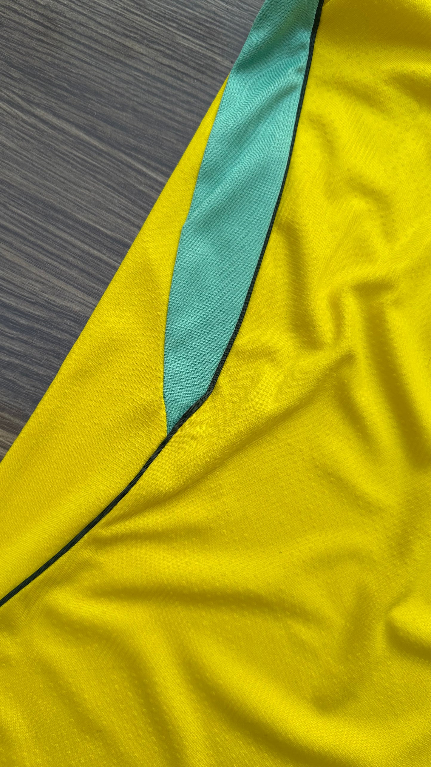 Brazil 26 WC Home Kit Half Sleeve