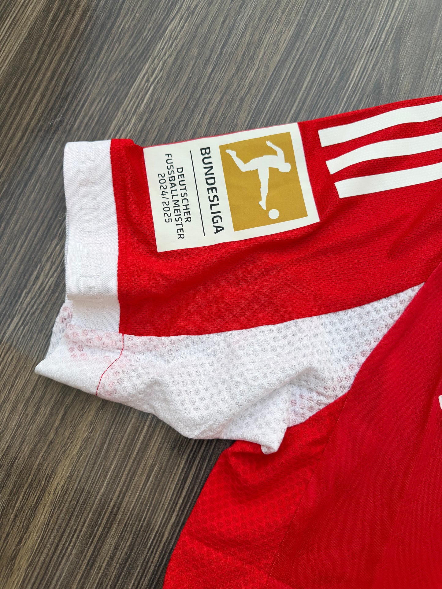 Bayern 25/26 Home Jersey ( Player Version )