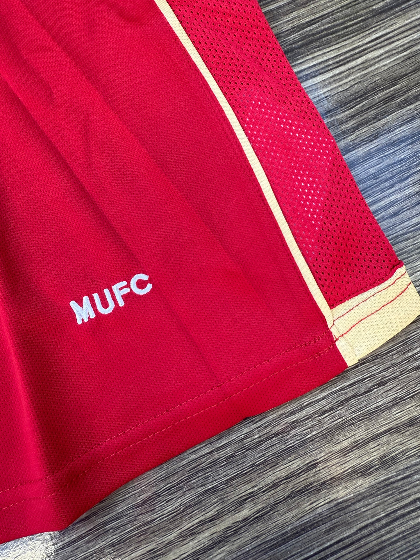 United 06/07 Home Jersey
