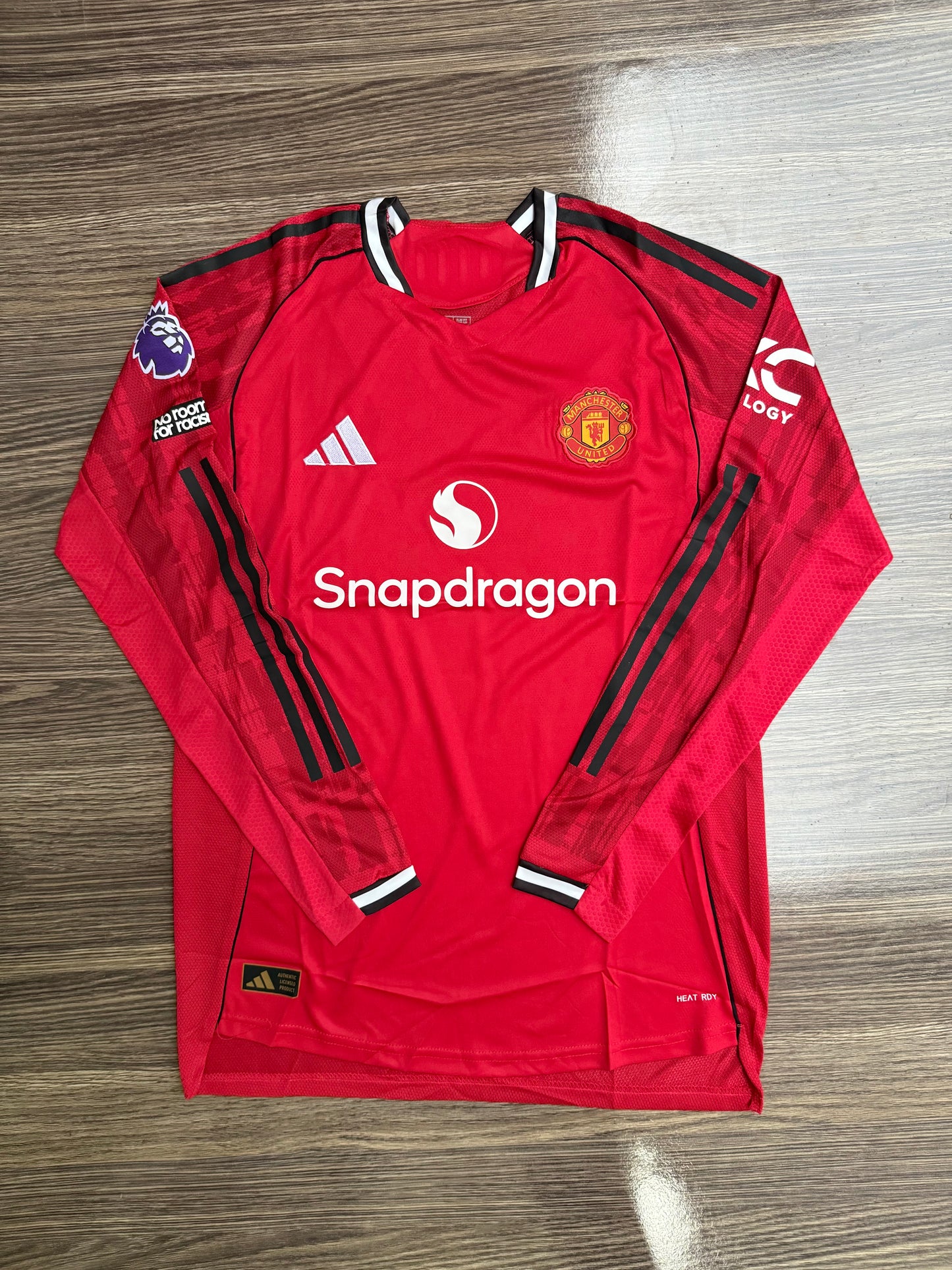 United 25/26 Home Kit Full Sleeves