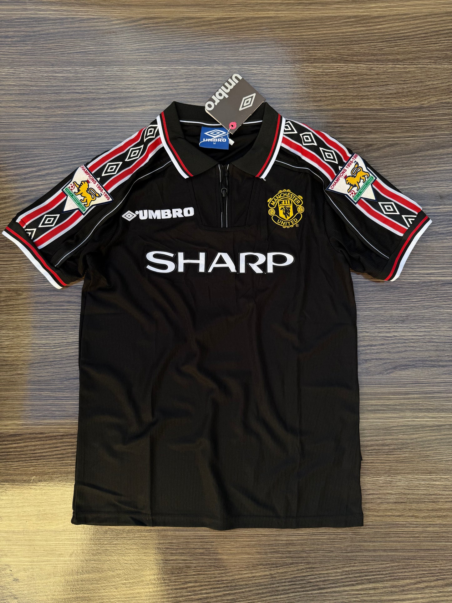 United 98/99 Away Jersey