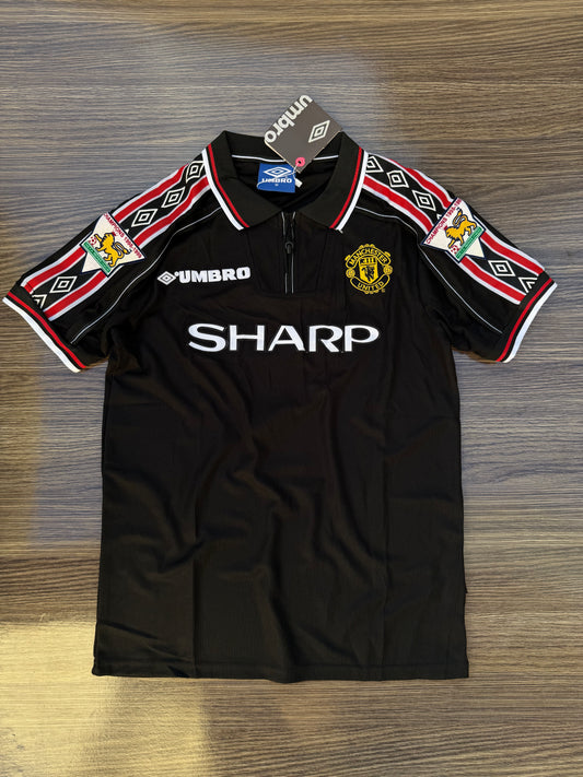 United 98/99 Away Jersey