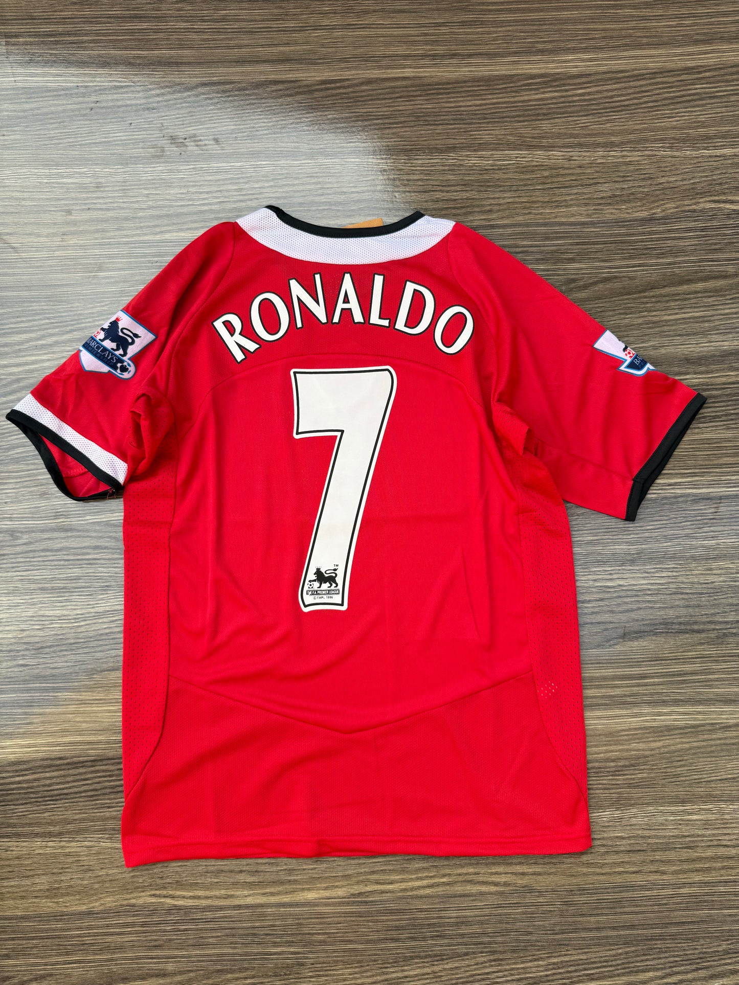 United 05/06 Home Jersey Half Sleeve