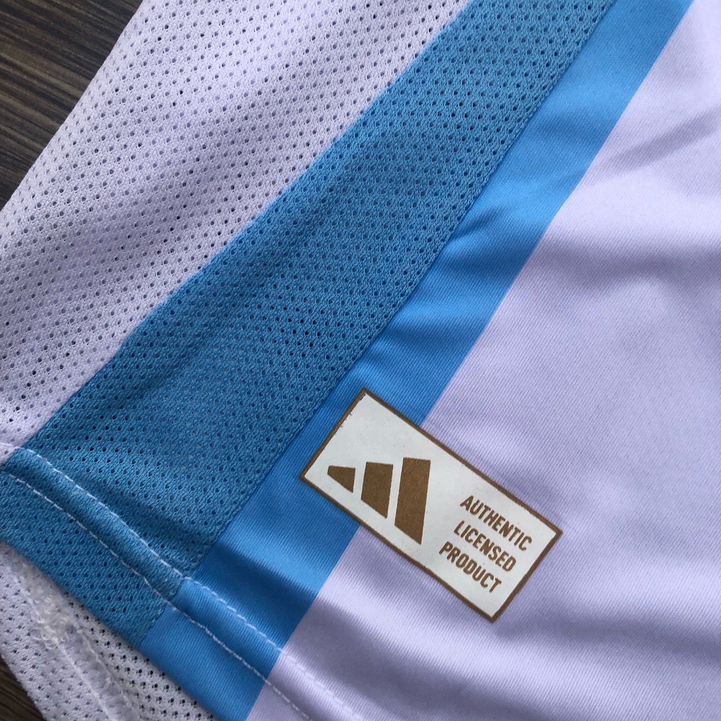 Argentina 24 Kit Messi Half sleeves