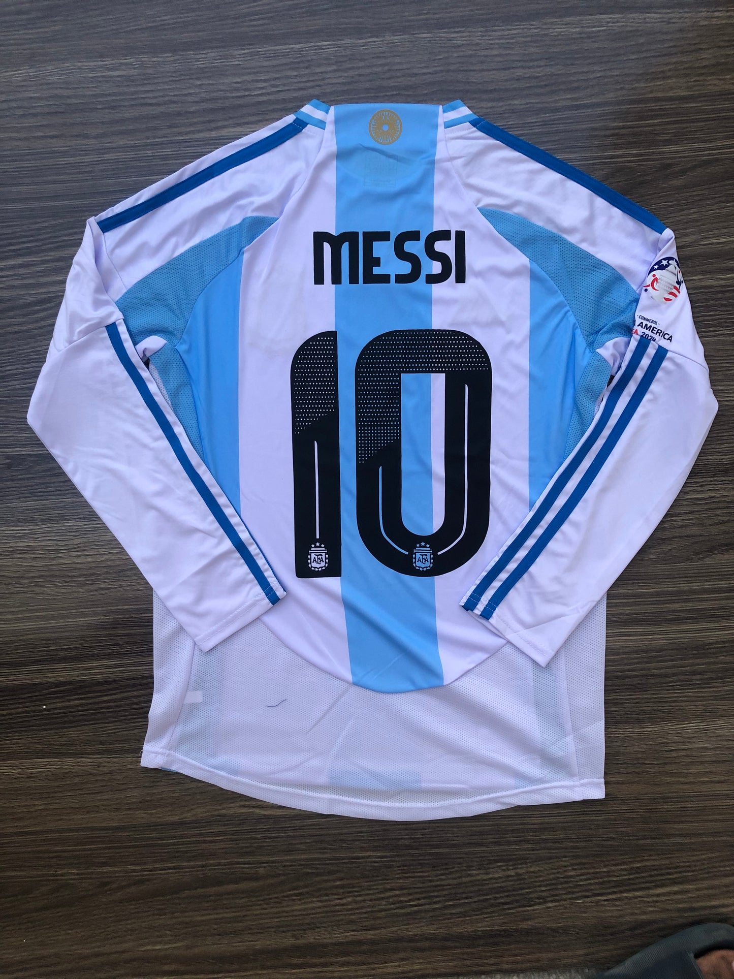 Argentina 24 kit Full sleeves Messi