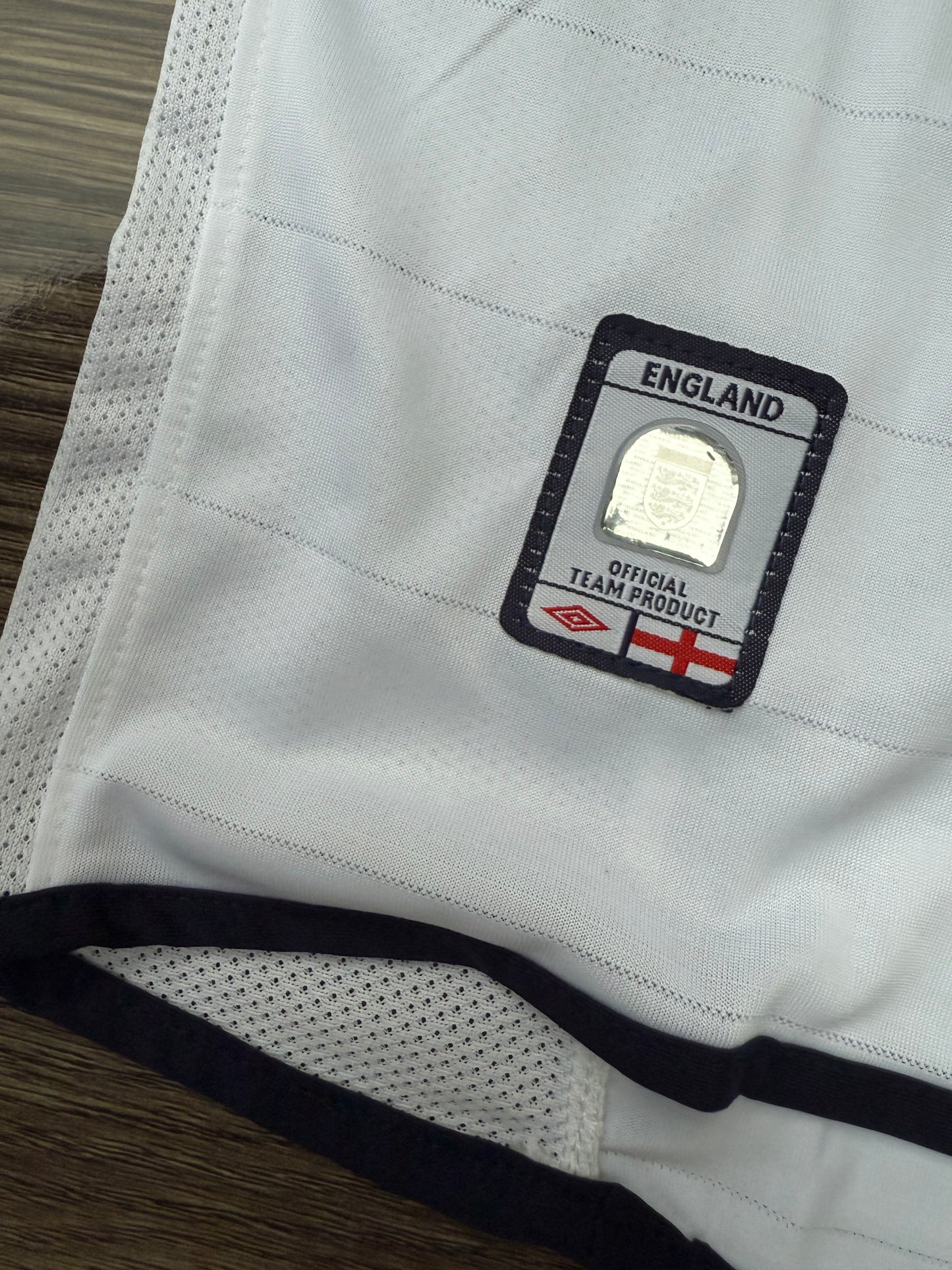 England 04 Home Jersey