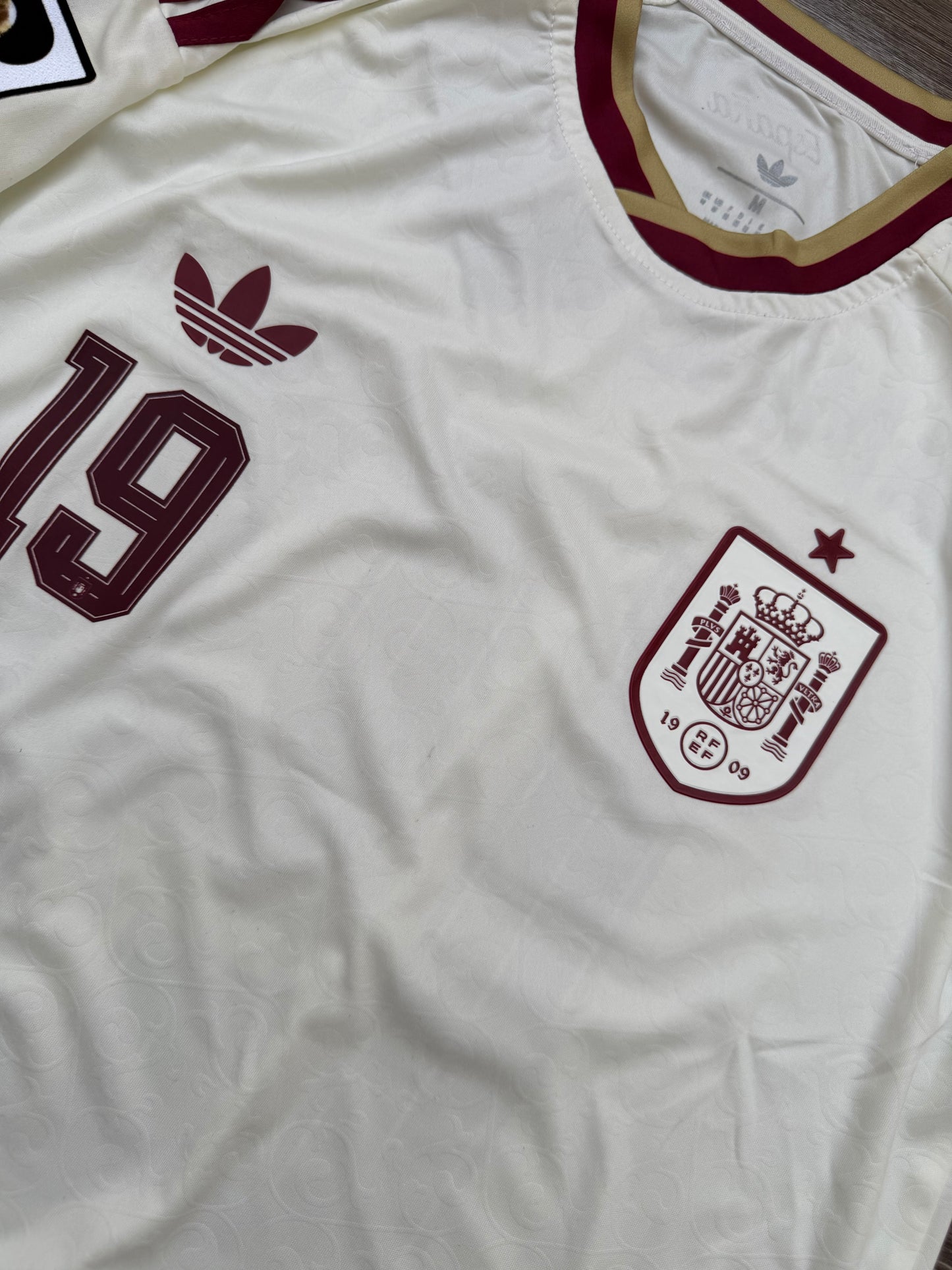 Spain 26 WC Away Kit ( TPU )