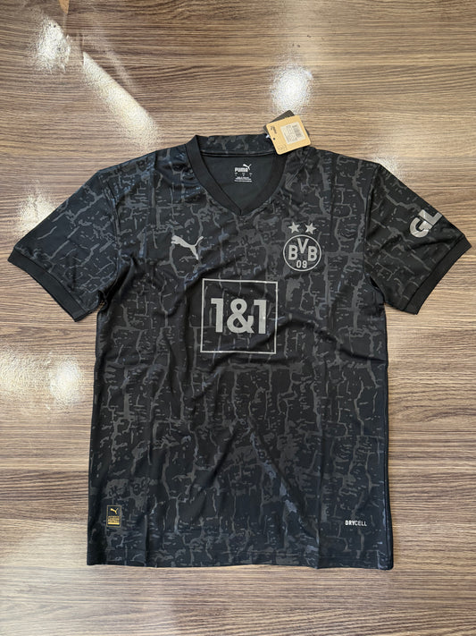 Dortmund 22/23 4th Jersey