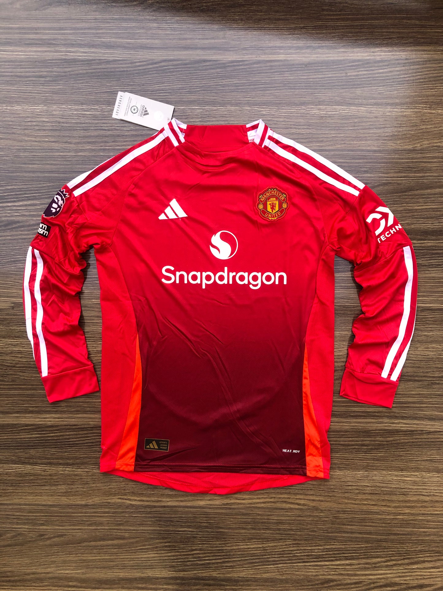 United 24/25 Home Kit Full sleeves