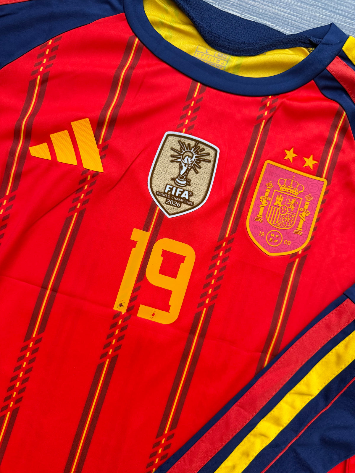 Spain 26 WC Home Kit Full Sleeves Champions Edition ( TPU )