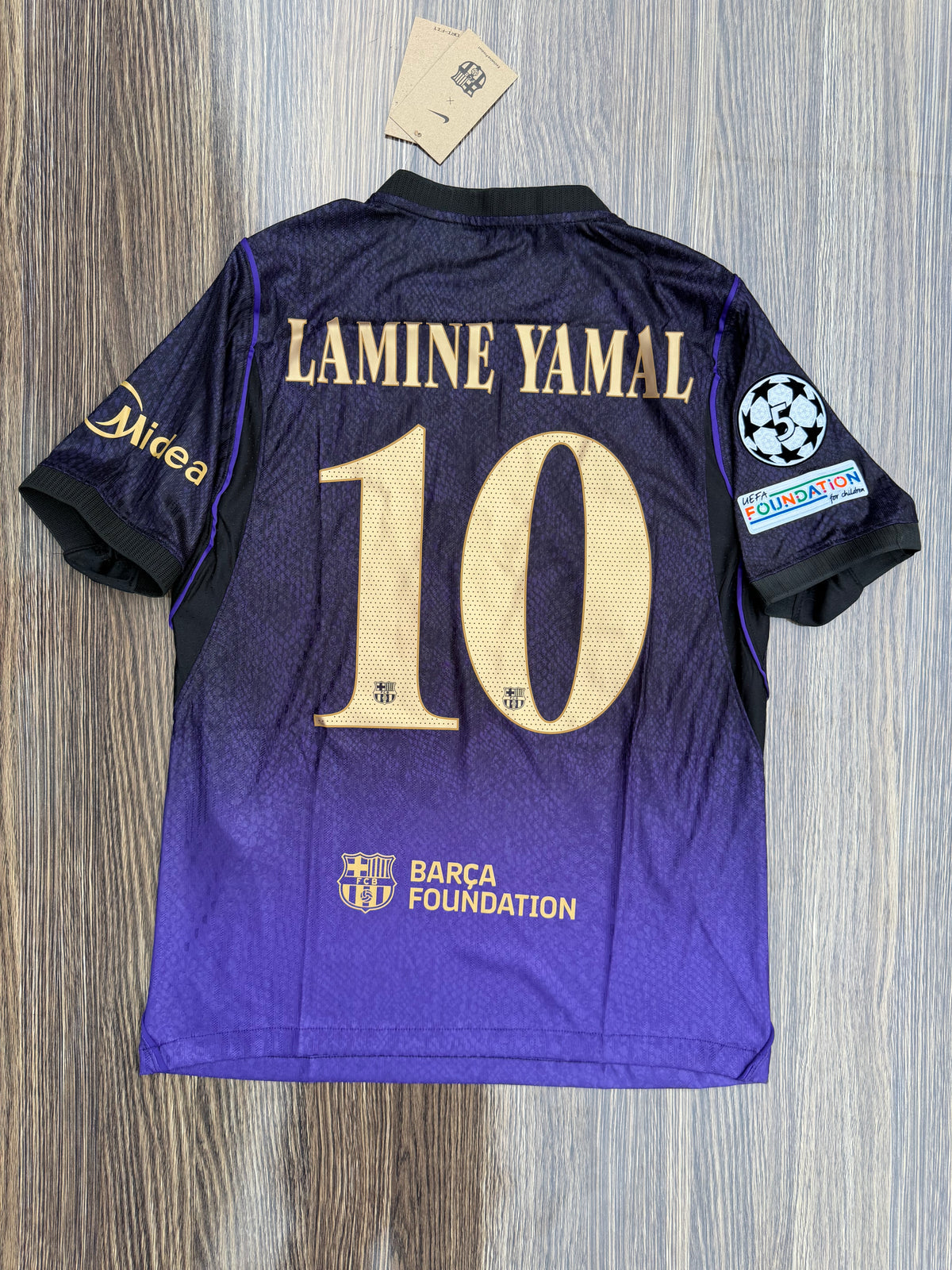 Barca 26/27 Away Jersey ( Player Version )