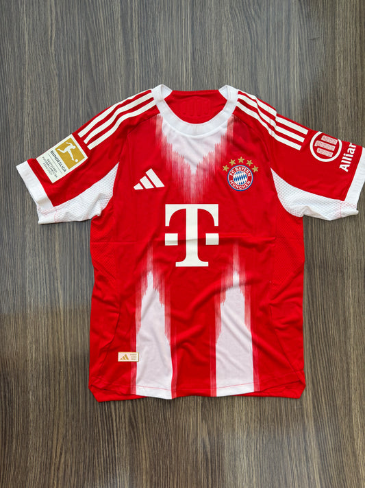Bayern 25/26 Home Jersey ( Player Version )