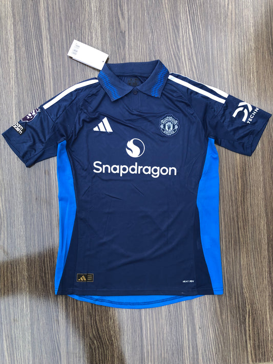 United 24/25 Away Kit Half sleeves