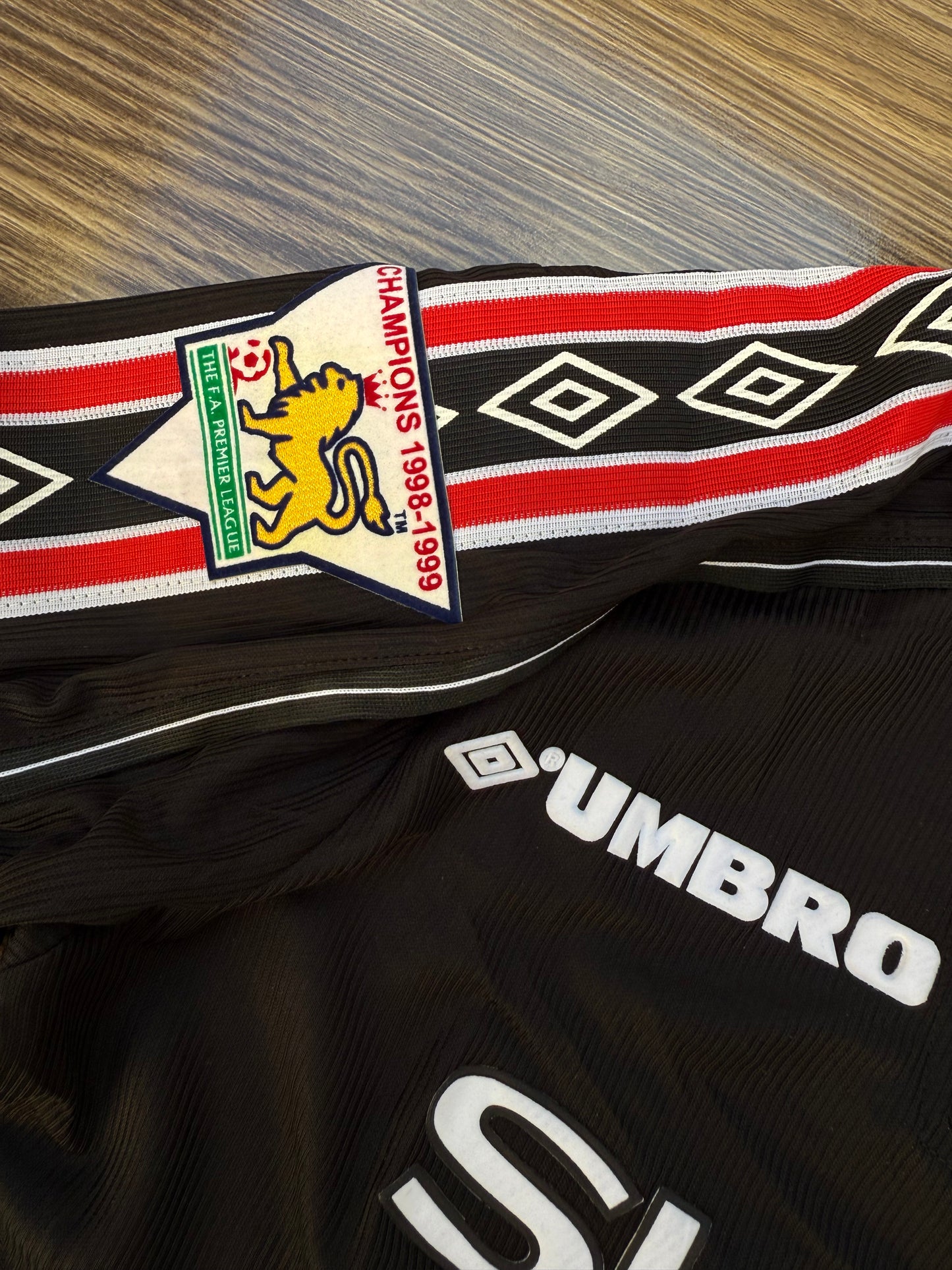 United 98/99 Away Jersey