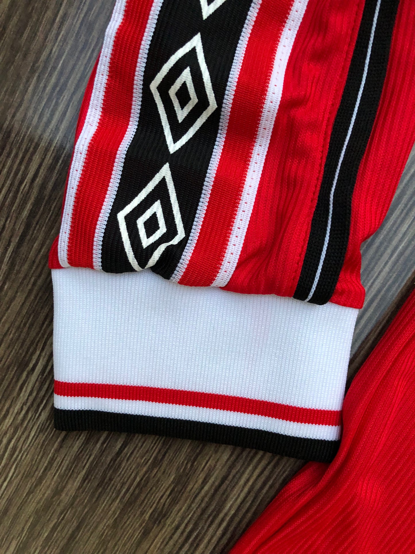 United 98/99 Home Jersey