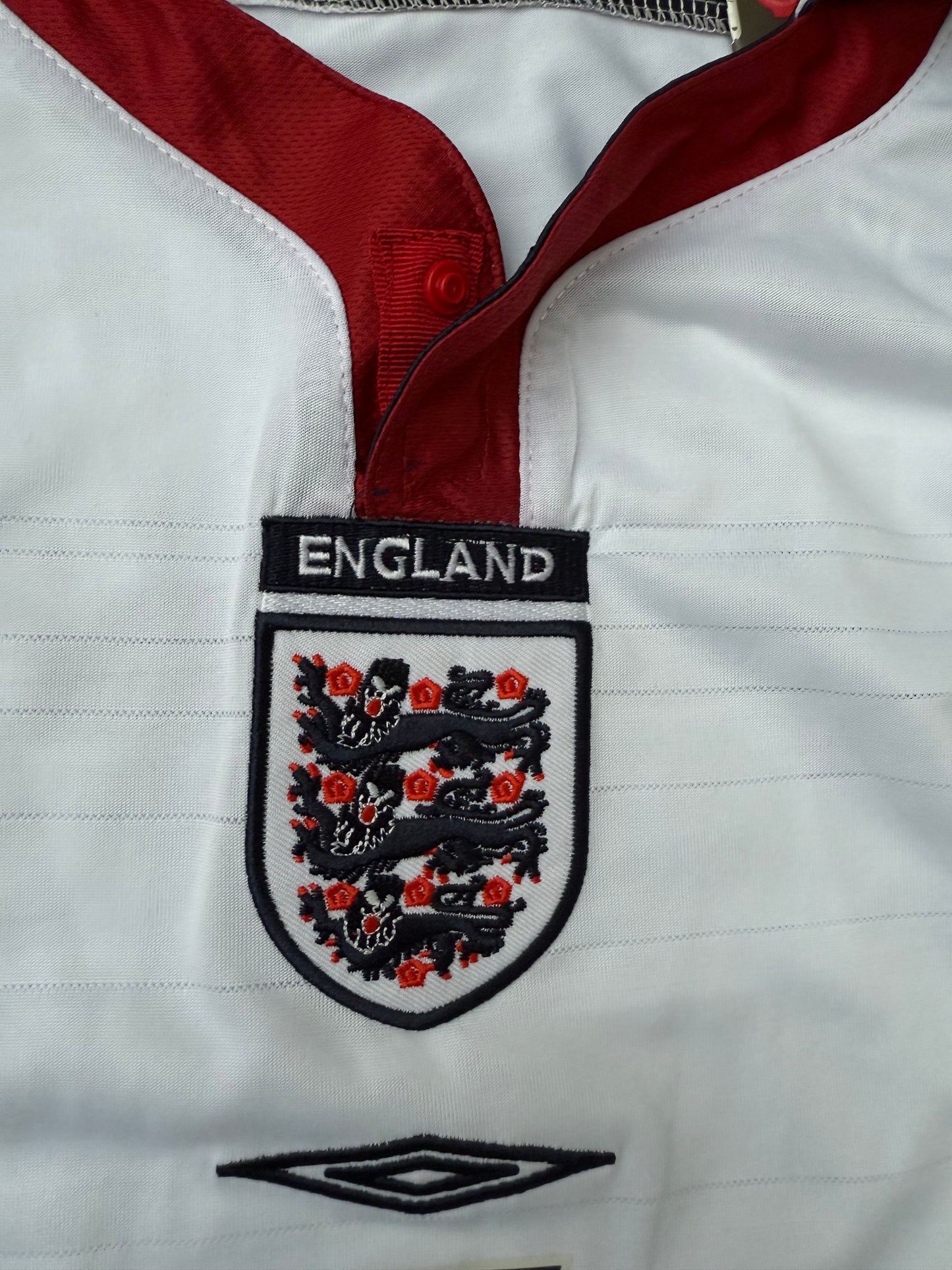 England 04 Home Jersey