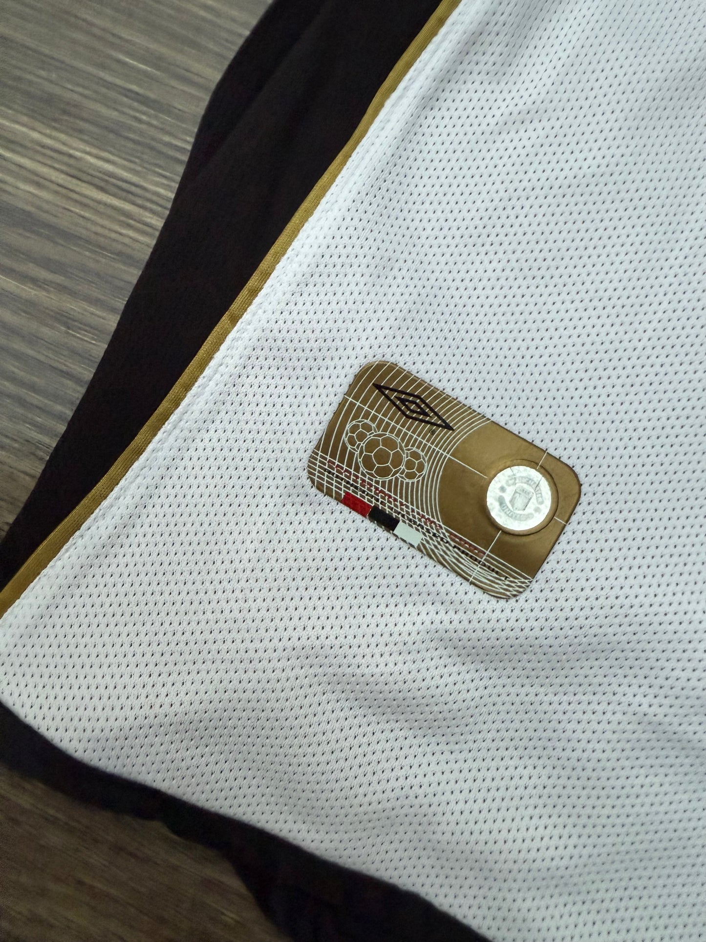 United 01/02 Away Jersey