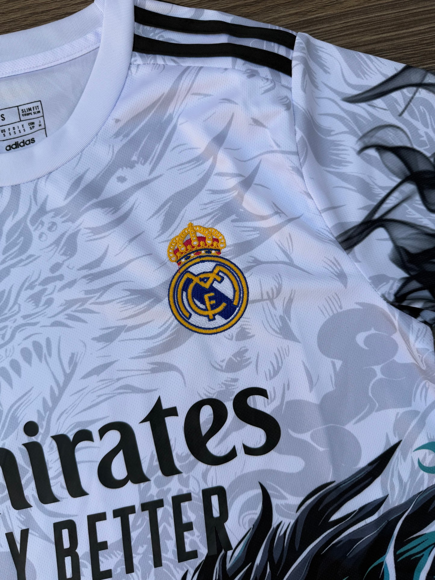 Real Madrid x Dragon W