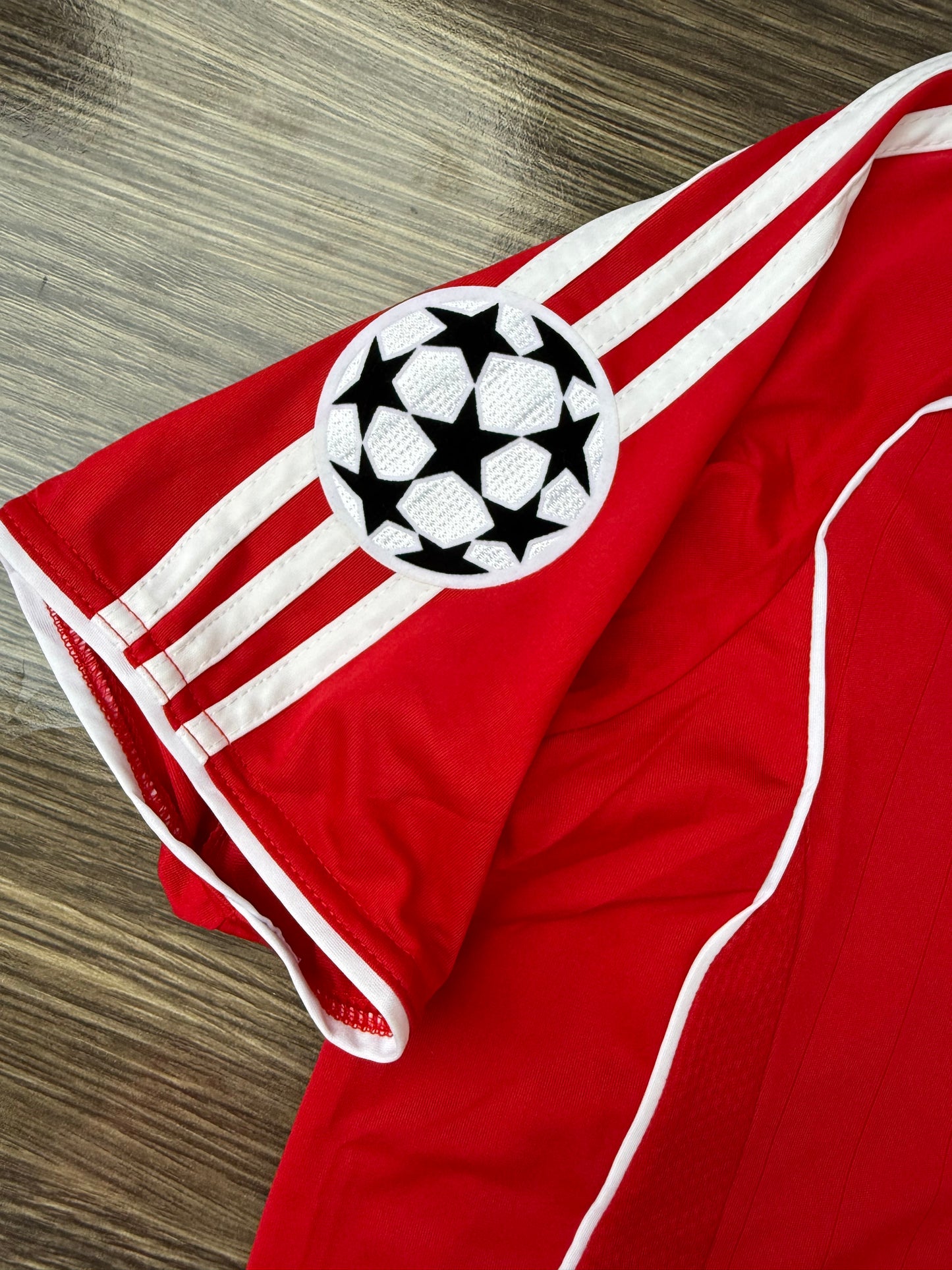 Liverpool 06/07 Home Jersey